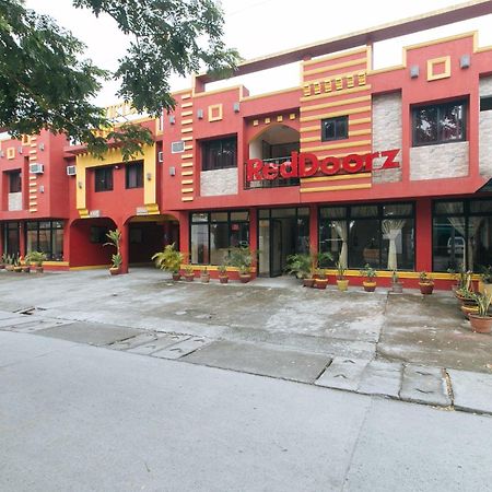 Reddoorz @ Golden Victory Hotel Mabalacat Pampanga Εξωτερικό φωτογραφία