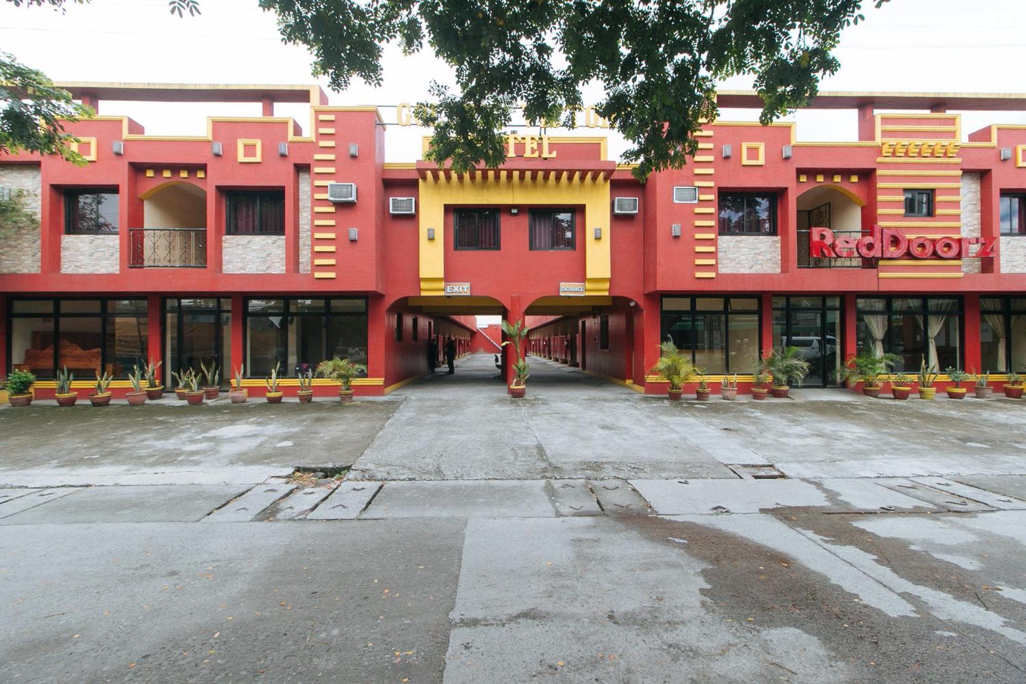 Reddoorz @ Golden Victory Hotel Mabalacat Pampanga Εξωτερικό φωτογραφία