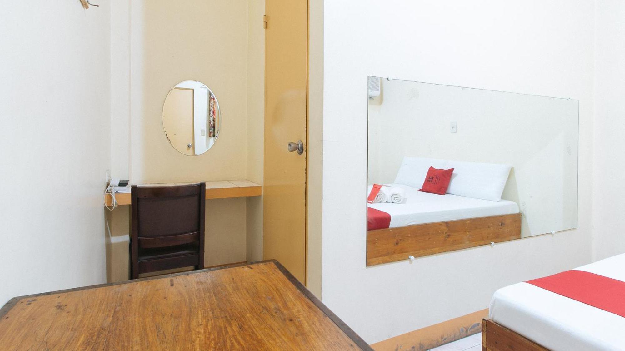 Reddoorz @ Golden Victory Hotel Mabalacat Pampanga Εξωτερικό φωτογραφία