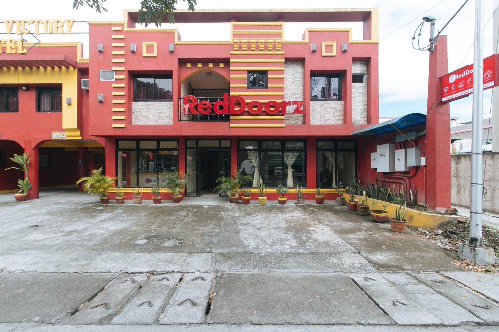 Reddoorz @ Golden Victory Hotel Mabalacat Pampanga Εξωτερικό φωτογραφία